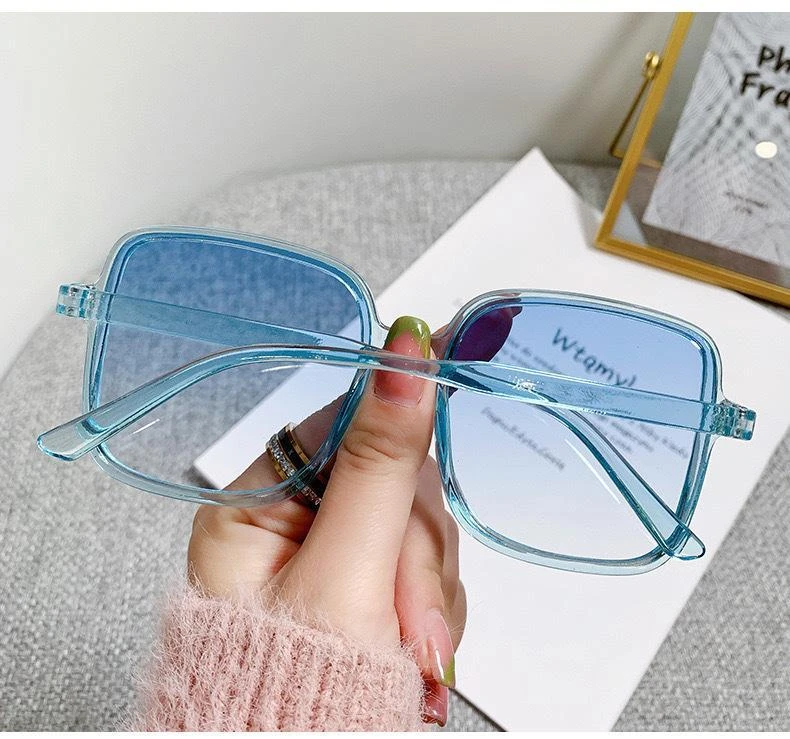 New Square Frame Sunglasses - Unisex Anti-UV Protection
