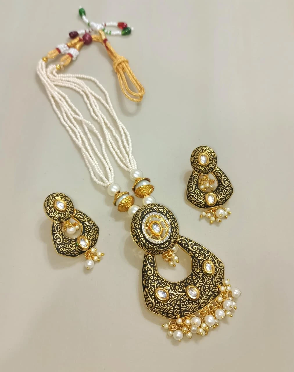 Mala Pendant Set