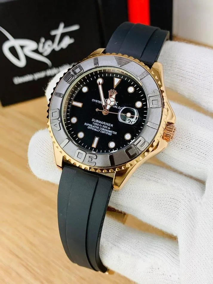 Men's Gold & Black Water-Resistant Quartz Watch with Date Window – Submariner Style